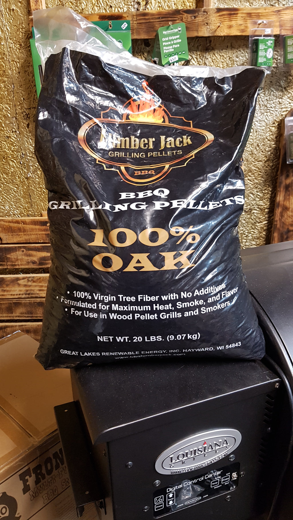 100% Oak BBQ Grilling Pellets by Lumber Jack