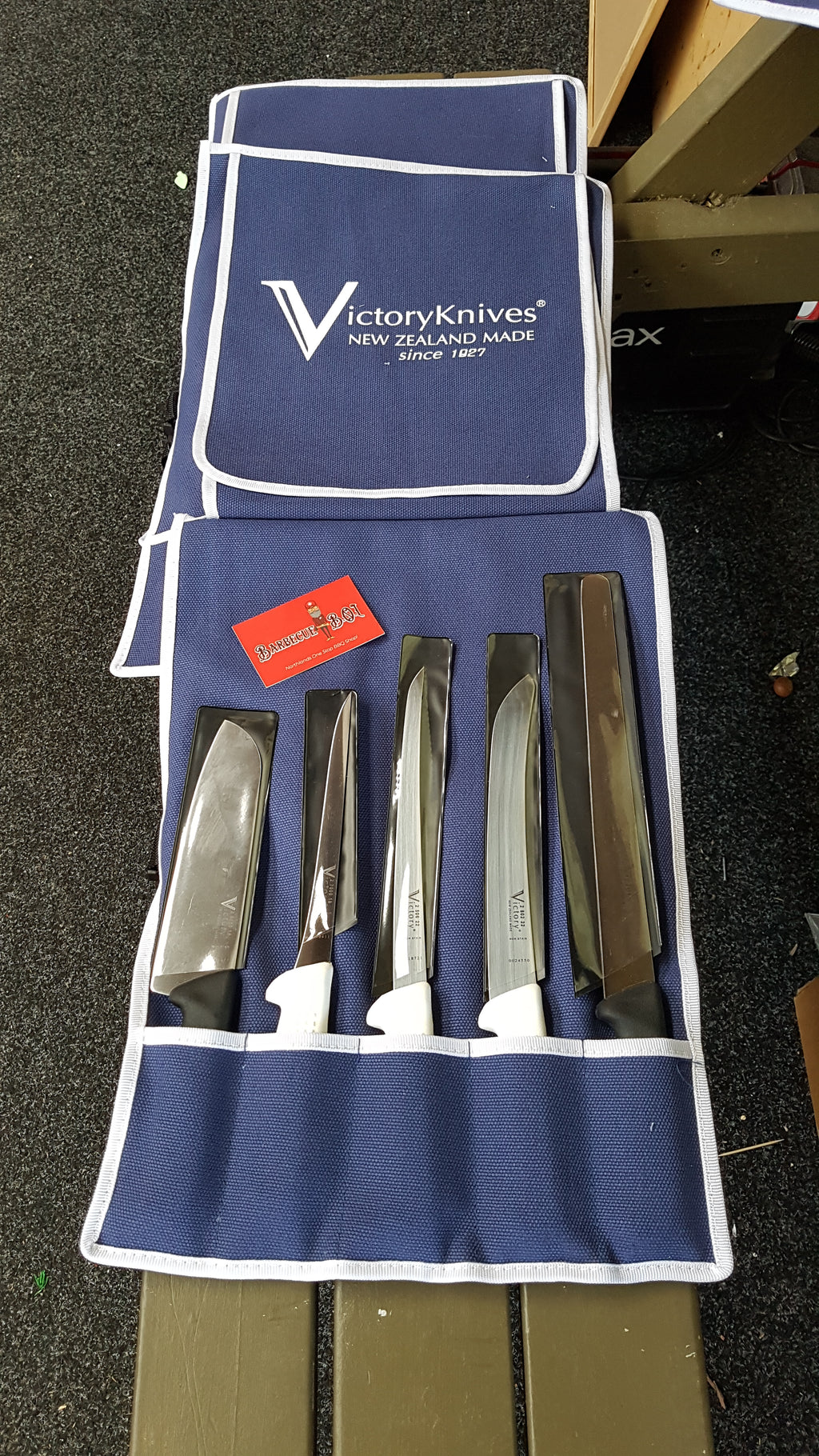 Victory Knives 5 knife set with  wrap